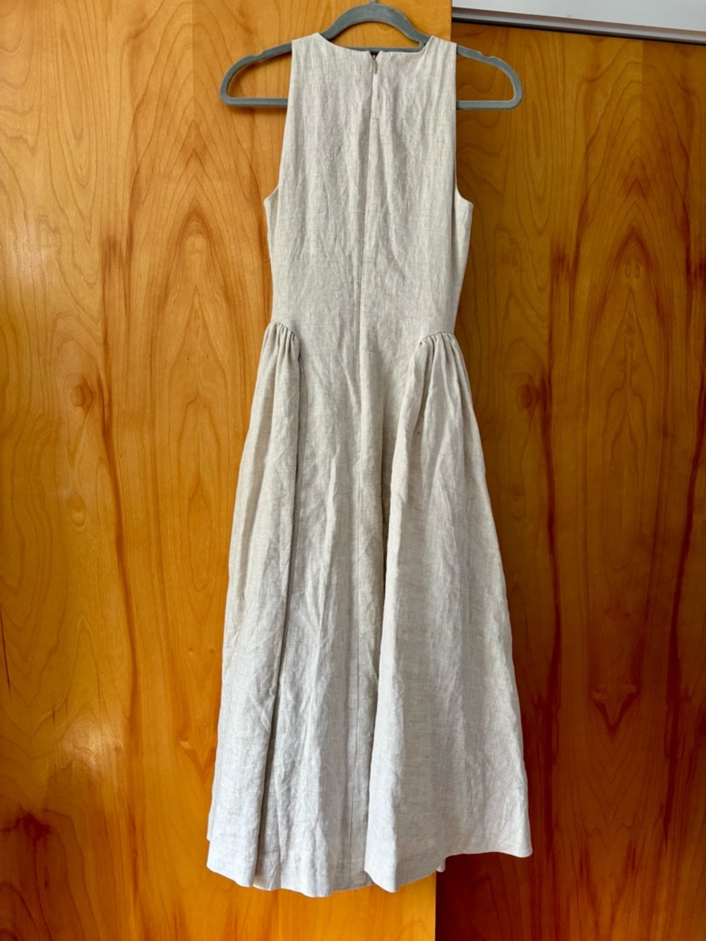 LPA Linen Sleeveless Maxi Dress in Light Beige with Pockets!! - Picture 3 of 9